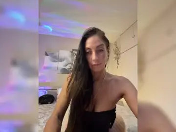 IrinkaGata  live sex cam
