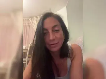 IrinkaGata  live sex cam