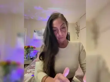 IrinkaGata  live sex cam
