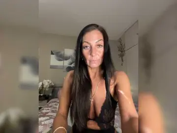 IrinkaGata  live sex cam