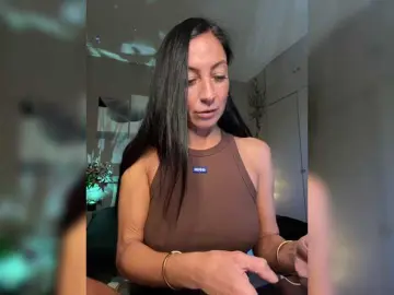 IrinkaGata  live sex cam