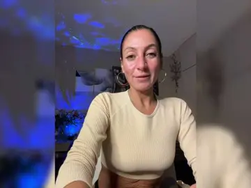 IrinkaGata  live sex cam