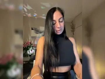 IrinkaGata  live sex cam