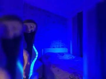Karamelikaa  live sex cam