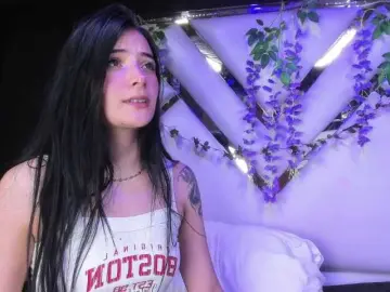 LinzyRouse  live sex cam