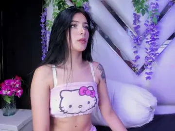 LinzyRouse  live sex cam