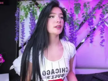 LinzyRouse  live sex cam