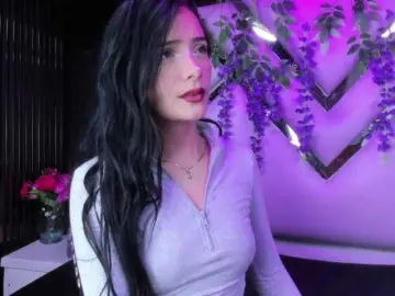 LinzyRouse  live sex cam