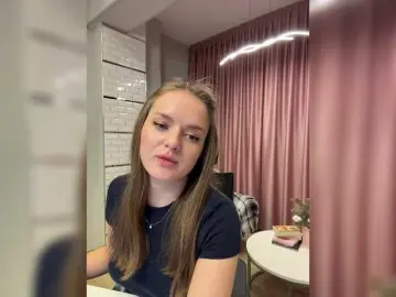 Lunaaaura  live sex cam