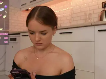 Lunaaaura  live sex cam