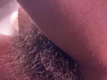 Luneva  live sex cam