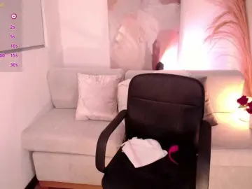 VictoriaLeia  live sex cam