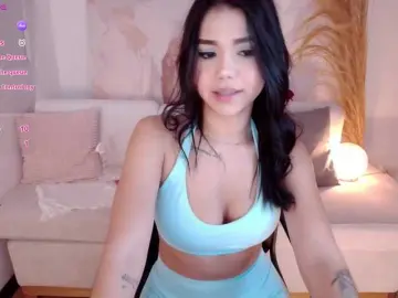 VictoriaLeia  live sex cam