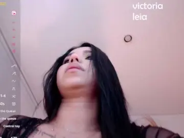 VictoriaLeia  live sex cam