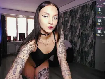 Sweetiekittie  live sex cam