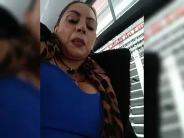 AlexaBrown12  live sex cam