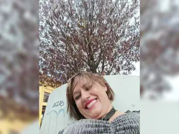 AlexaBrown12  live sex cam