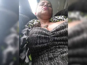 AlexaBrown12  live sex cam