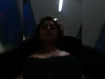 AlexaBrown12  live sex cam