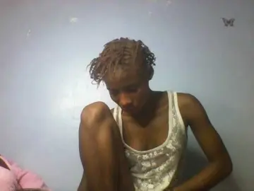 Karembo  live sex cam