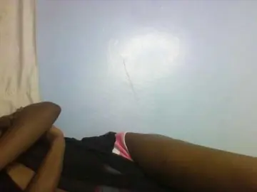 Karembo  live sex cam