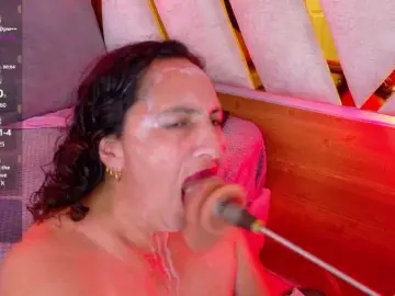 Luna-Naughty1  live sex cam