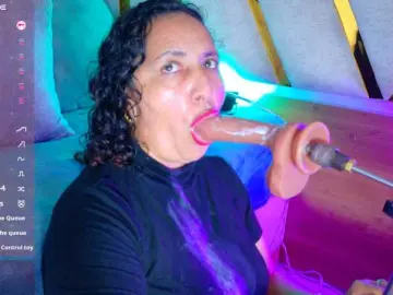 Luna-Naughty1  live sex cam