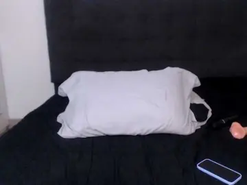 Valeriawilde  live sex cam