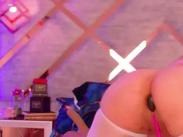 HannahPrada  live sex cam