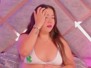 HannahPrada  live sex cam