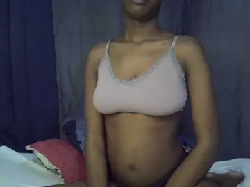 Slender-kerry  live sex cam