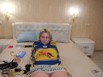 EliaRose  live sex cam
