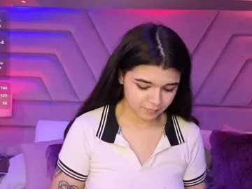 HannaEvans  live sex cam