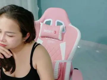 Hotgirlplay  live sex cam