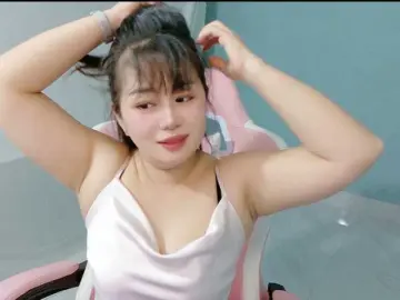 Hotgirlplay  live sex cam