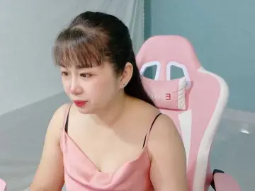 Hotgirlplay  live sex cam