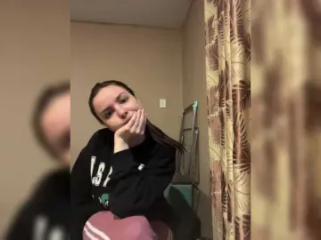 Katrin77777  live sex cam