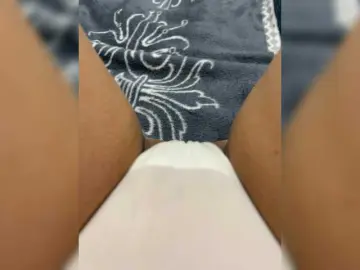 Kis-myr26  live sex cam