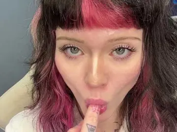 ShadowBarbie  live sex cam