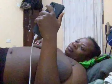 Swityass24  live sex cam