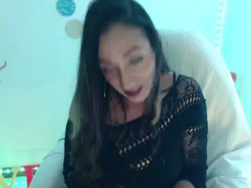 Bomboncita288  live sex cam
