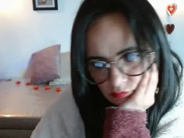 JulianaLX  live sex cam
