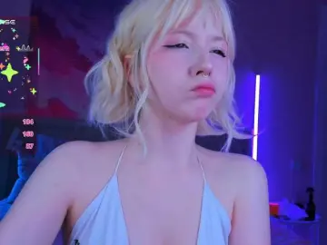 EvaforHIM  live sex cam