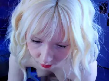 EvaforHIM  live sex cam