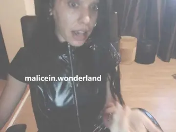 IconDomme  live sex cam