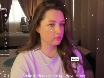 Marsellyna  live sex cam