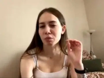 SoonAsmus  live sex cam