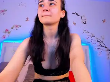 TinyBlair  live sex cam