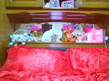 Angelique4  live sex cam