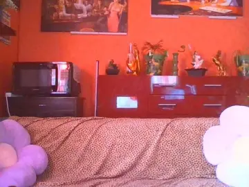 Angelique4  live sex cam